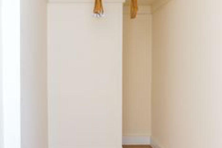 Room 7 of 23