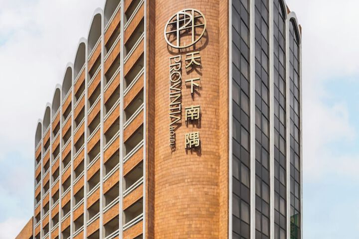 Hotel 64 of 64