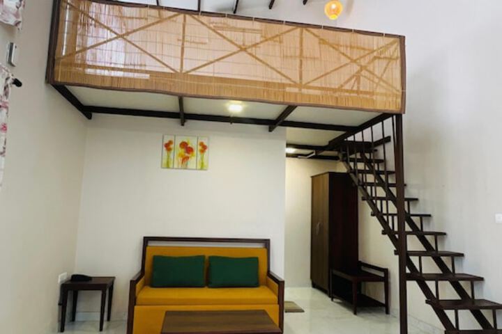 Room 11 of 26