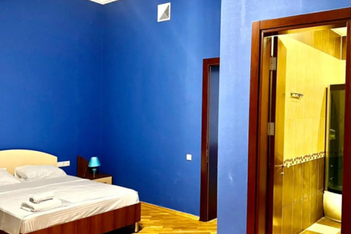 Room 19 of 19