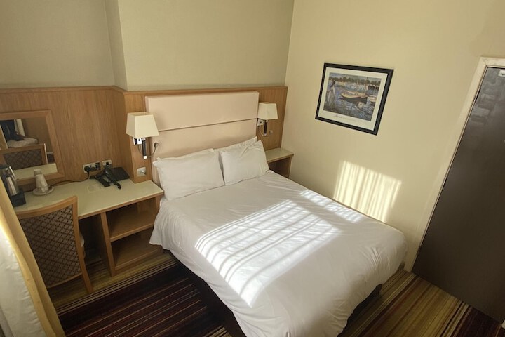 Room 17 of 70
