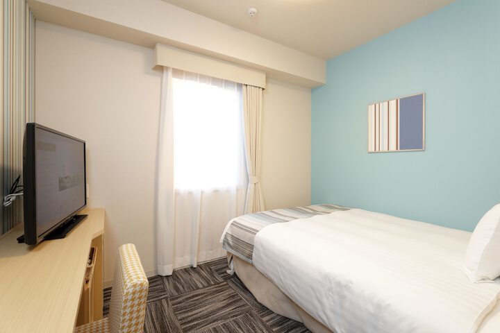 Room 10 of 61