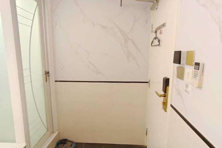 Room 20 of 69