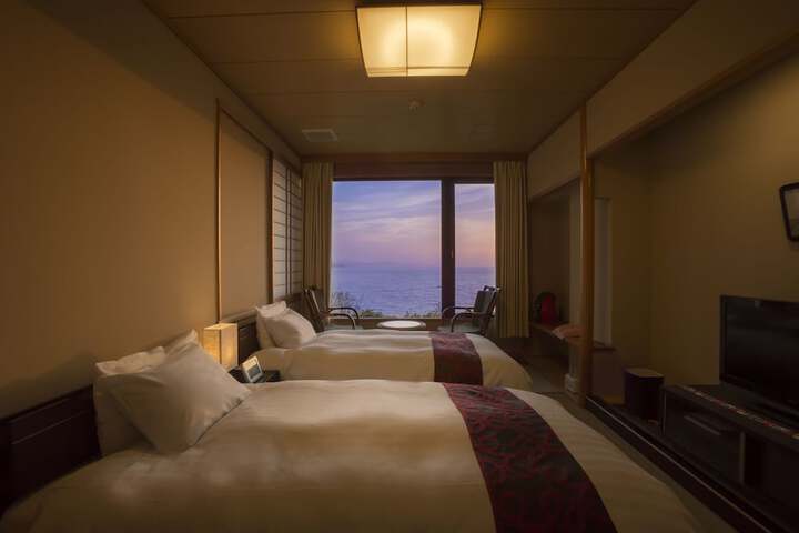 Room 45 of 73