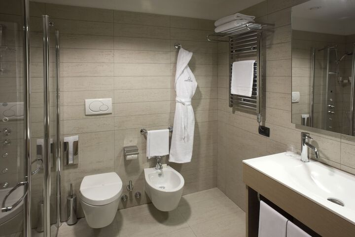 Bath Interior