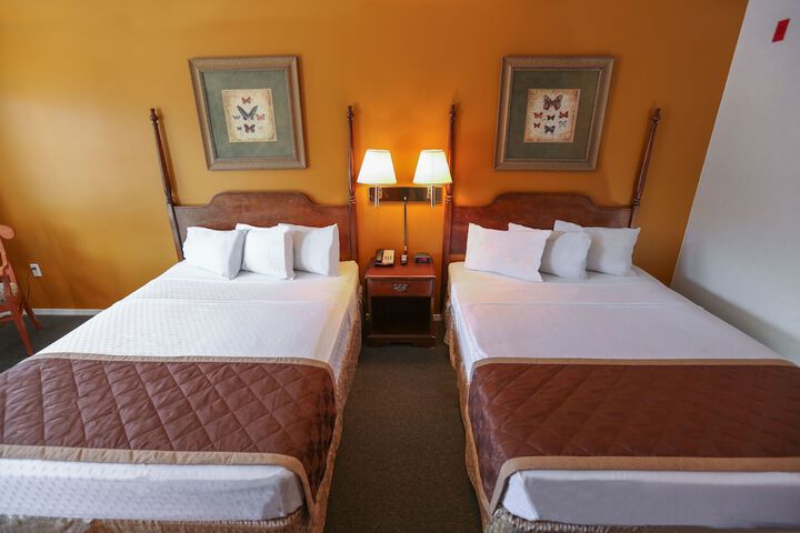 Room 7 of 83