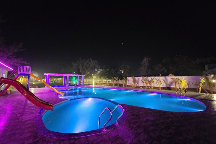Pool 53 of 80