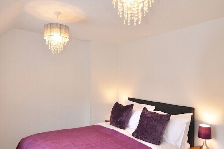 Room 10 of 62