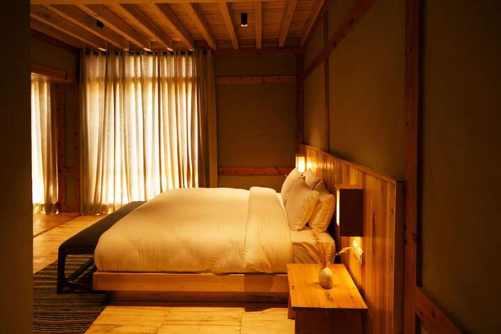 Room 18 of 54