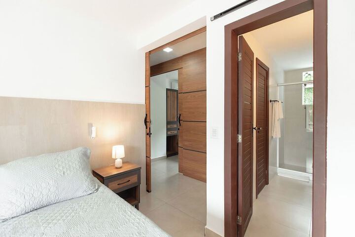 Room 40 of 125
