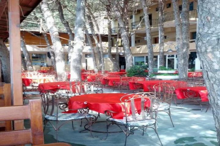Hotel Fantazia Velipoje