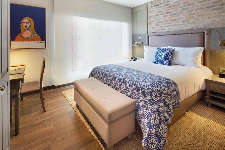 Room 20 of 58
