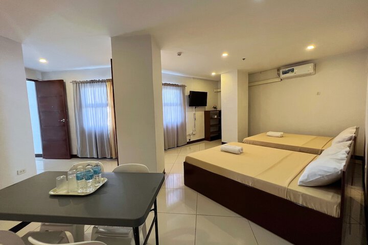 Room 42 of 84