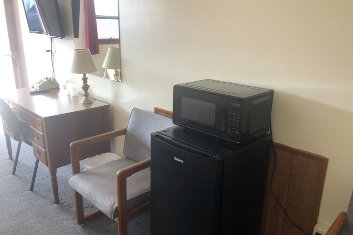 2 Double Beds (2 of 6)