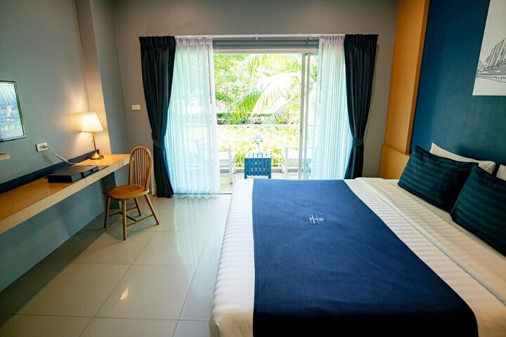 Room 14 of 226