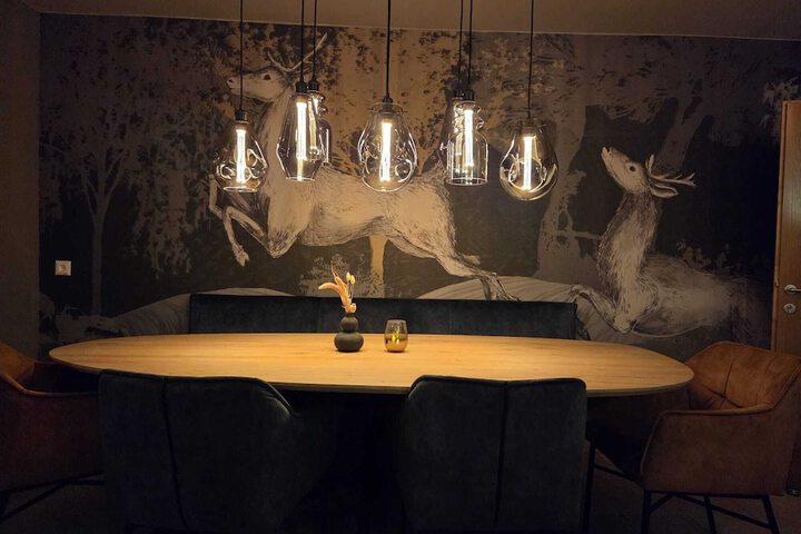 Dining 48 of 62