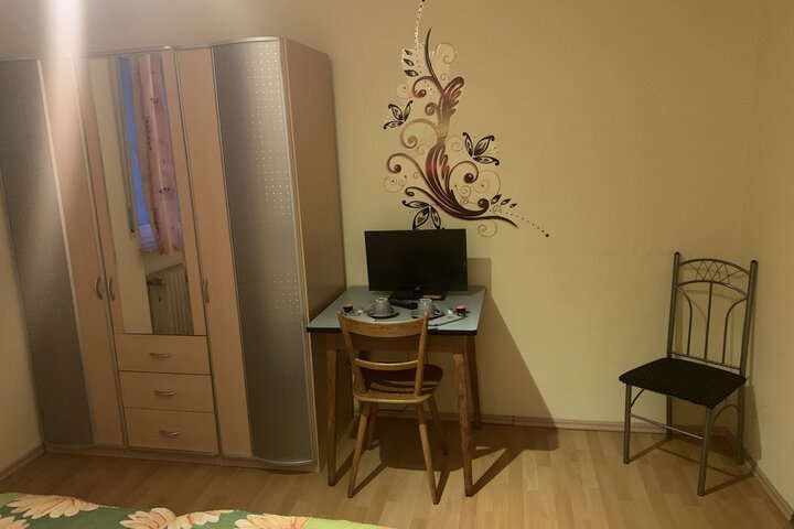 Room 7 of 21