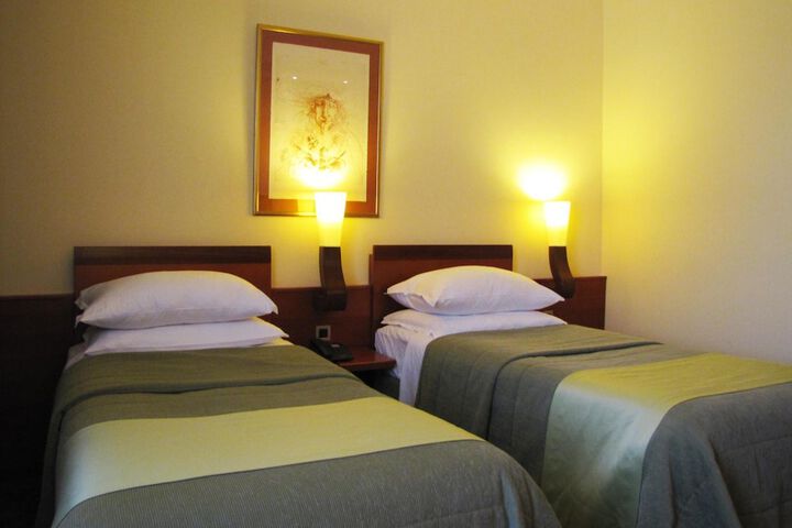 Room 8 of 56