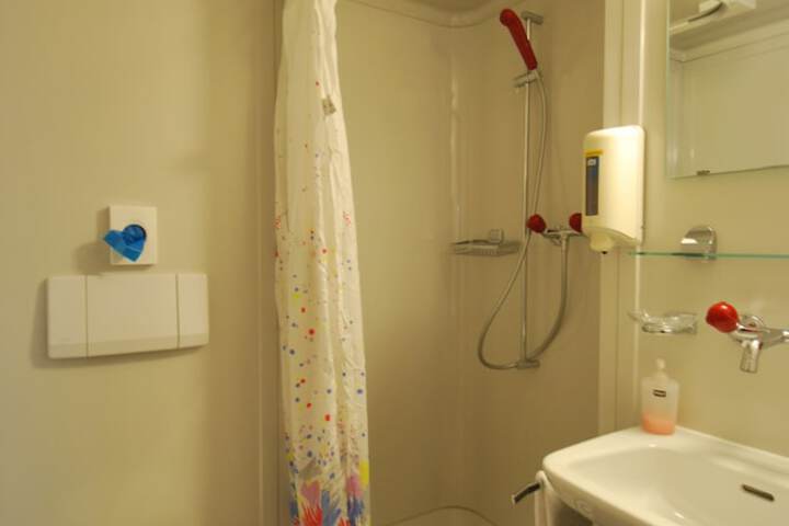 Room 20 of 47