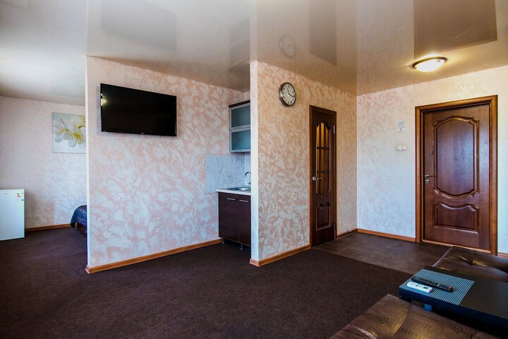 Room 23 of 57