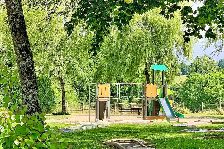 Children's play area - outdoor