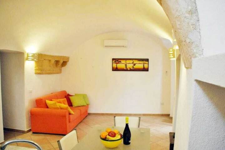 Room 7 of 15