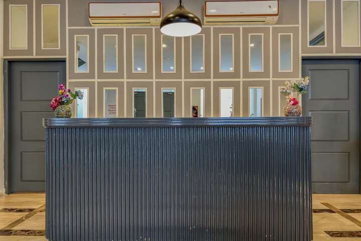 Hotel Interior 4 of 48