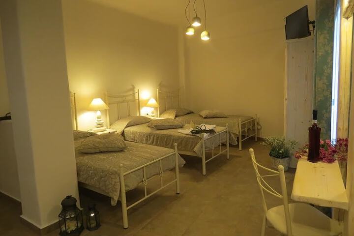Room 4 of 59