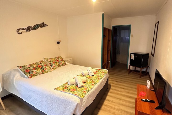 Room 7 of 73