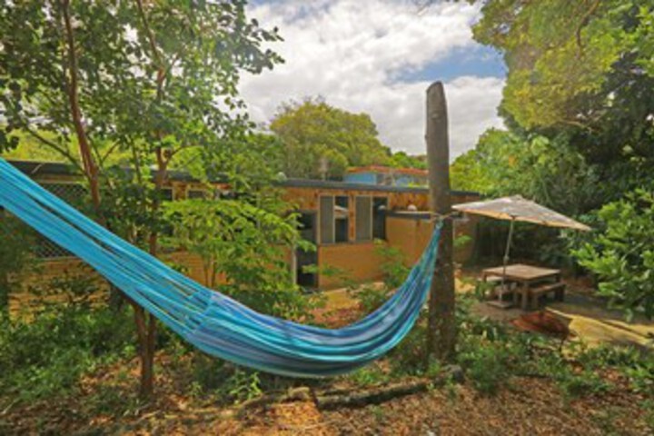 Property Grounds 16 of 22