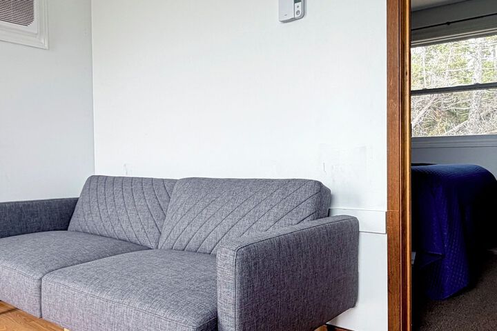 Room 106 of 132