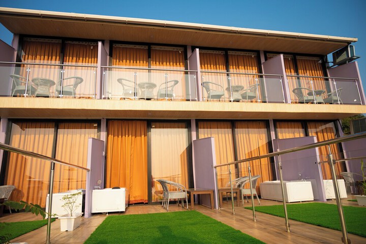 Hotel 45 of 58