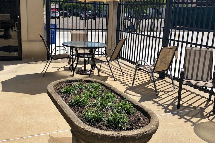 Property Grounds 26 of 28