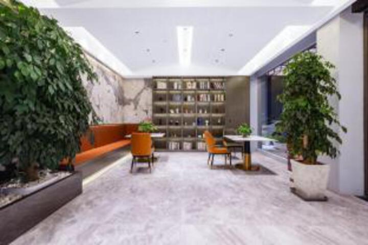 Shukasa Creative Hotel (Yiwu Fotang Ancient Town)