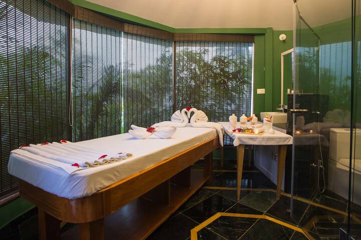 Relaxing Spa