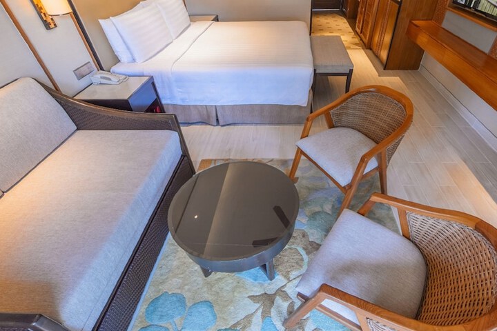 Room 47 of 125