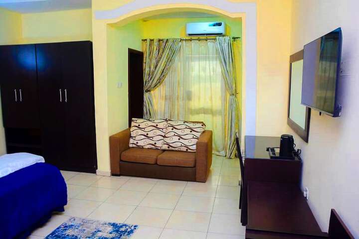 Room 21 of 67