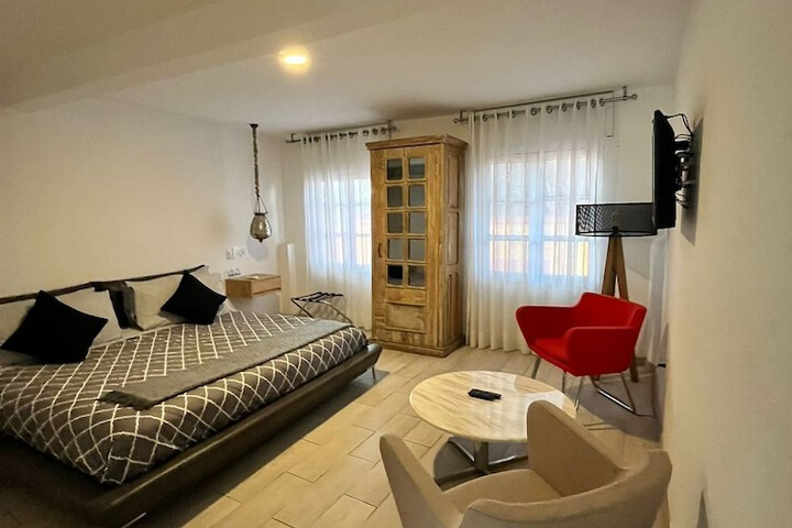 Room 5 of 47
