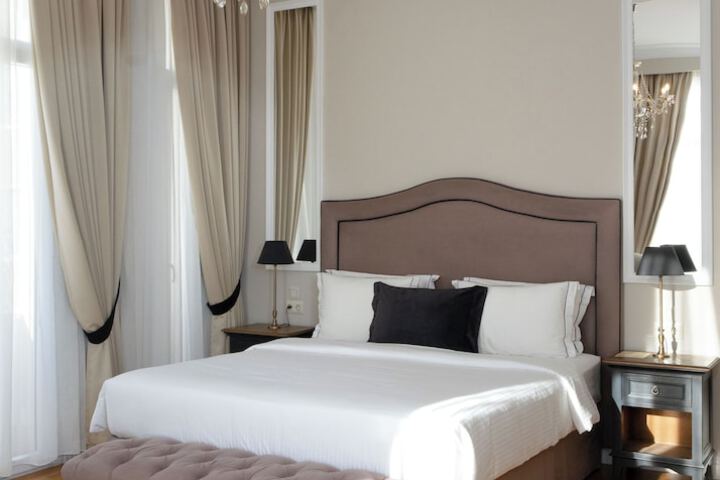 Room 29 of 63
