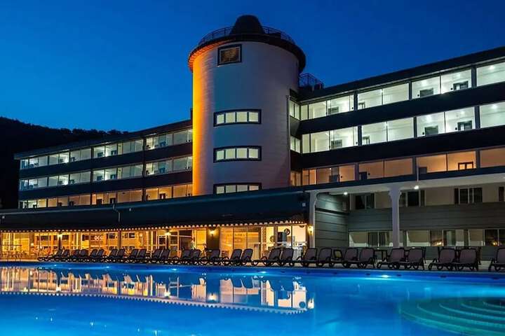 Hotel 46 of 48