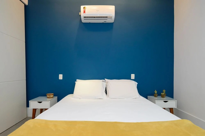 Room 5 of 19