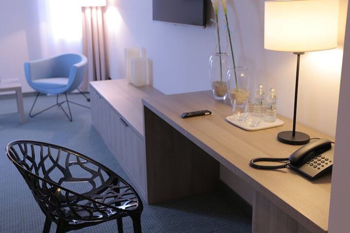 Room 15 of 52