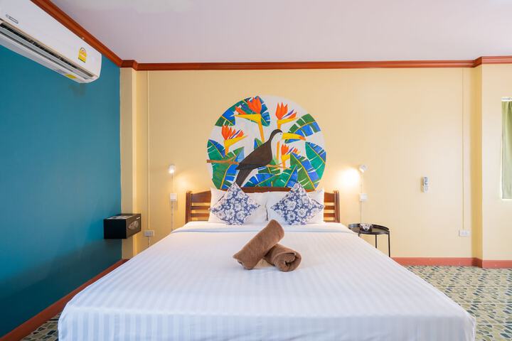 Room 10 of 45