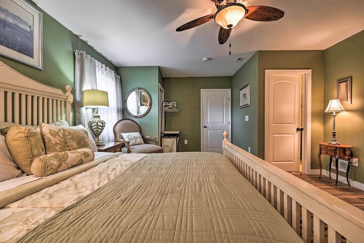 Room 8 of 85