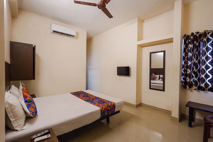 Room 18 of 23