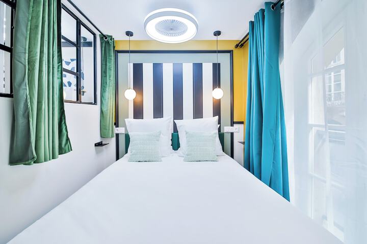 Room 14 of 270