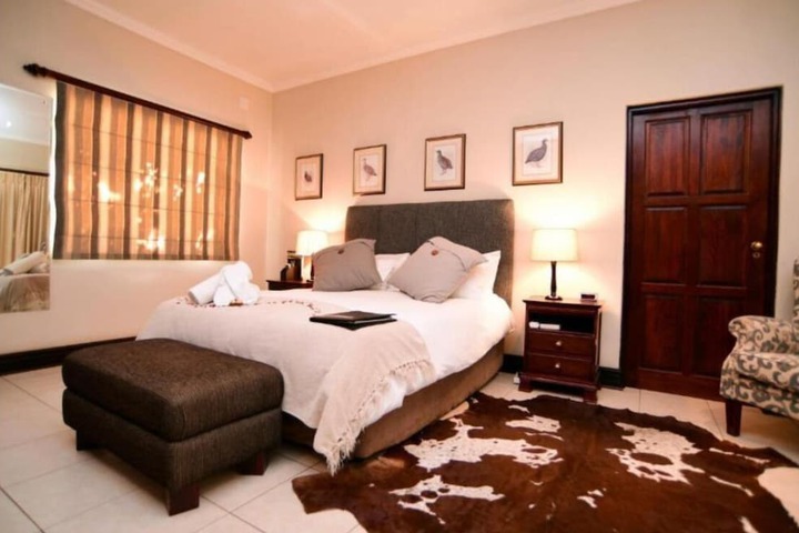Room 6 of 26