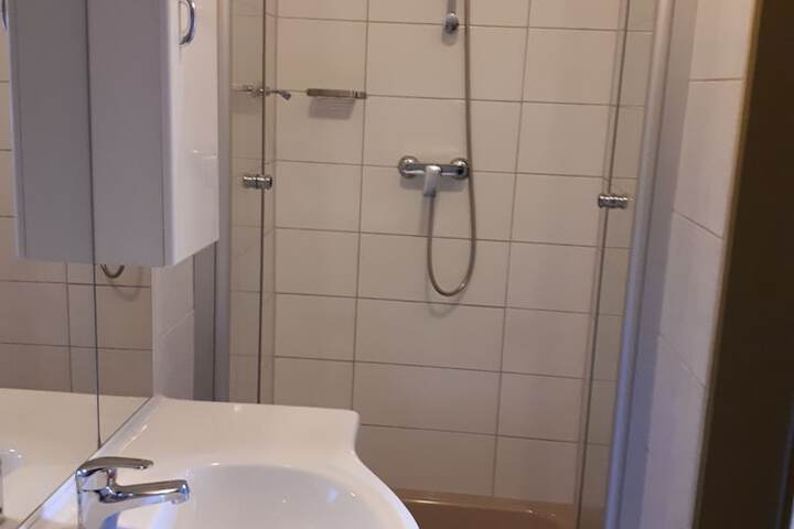 Room 21 of 29