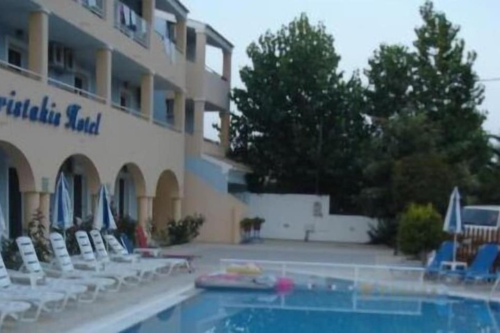 Pool Hotel