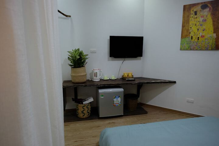 Room 18 of 49